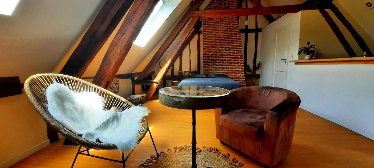 Loft De Charme A 150M De La Cathedrale Apartment Beauvais Exterior photo
